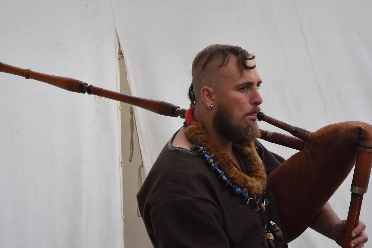 Der Skalde